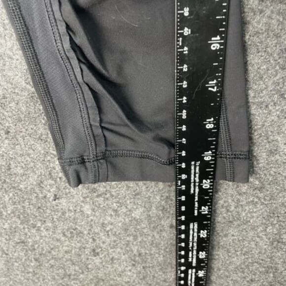Lululemon Run Sun Sprinter Crop Leggings Women’s 6 Black Metallic Silver - Picture 9 of 9
